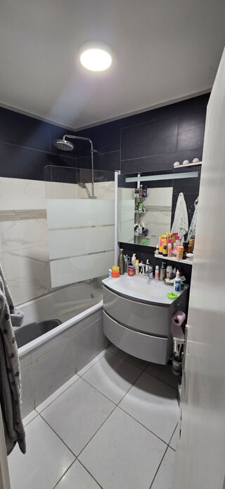  Appartement  vendre 2 pices 41 m