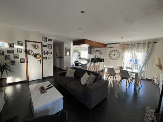  Maison � vendre 9 pi�ces 220 m�