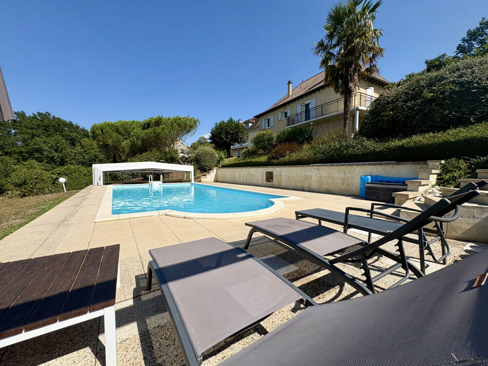 Maison 6 pièces 136 m² · à Larche · 136 m² · 299 000 €