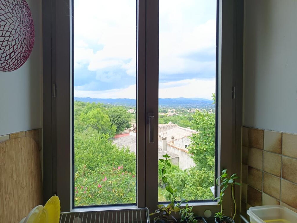 � vendre  Propri�t�/ch�teau Vog�� (07200)