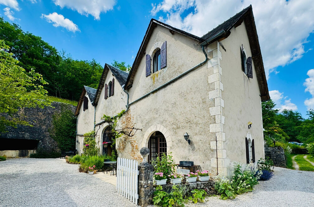 � vendre  Propri�t�/ch�teau Souillac (46200)