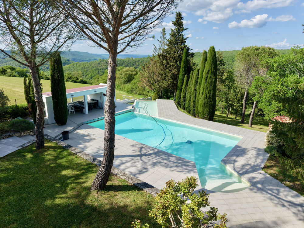 Vente Maison Propriété exclusive à Cales : double maison, double architecture, panorama unique sur les monts Cales