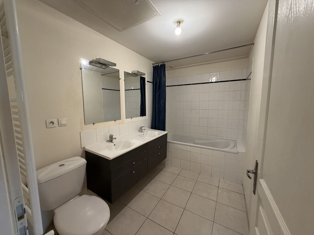 Vente Maison Maison de ville 74 m2   2 chambres   Mign�-Auxances Migne auxances