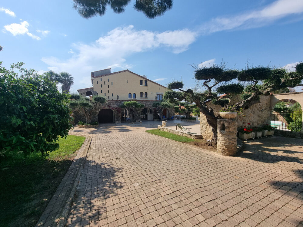 � vendre  Propri�t�/ch�teau Sor�de (66690)