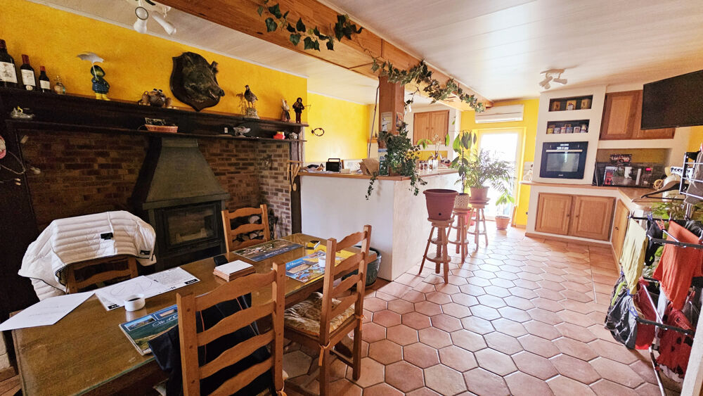 Vente Maison Authentique corps de ferme en pierre avec dépendance Segonzac