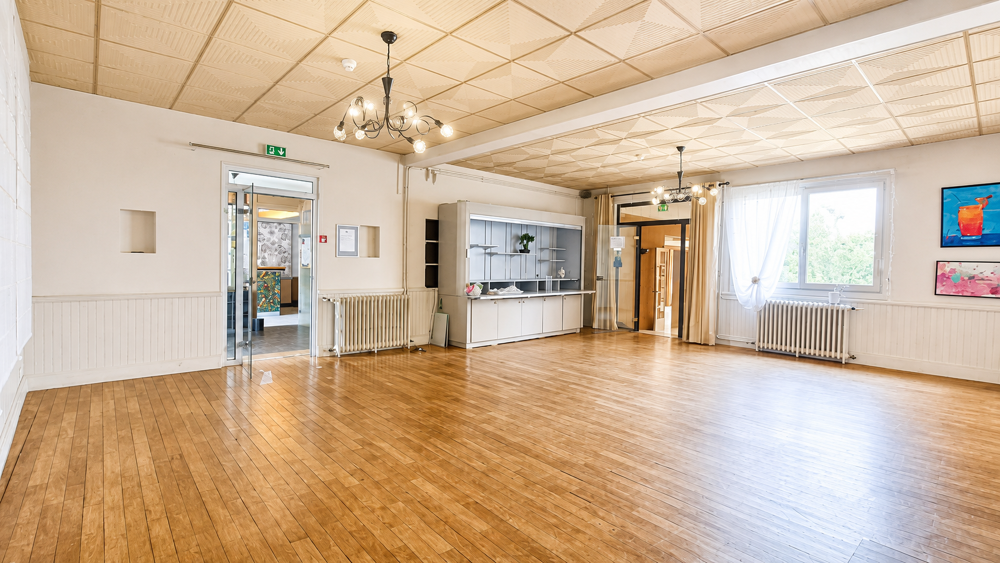   Hotel restaurant Sorges