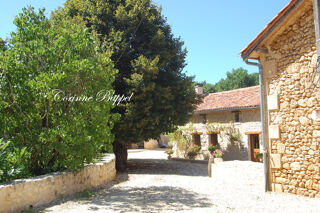  Propri�t�/ch�teau � vendre 7 pi�ces 161 m�