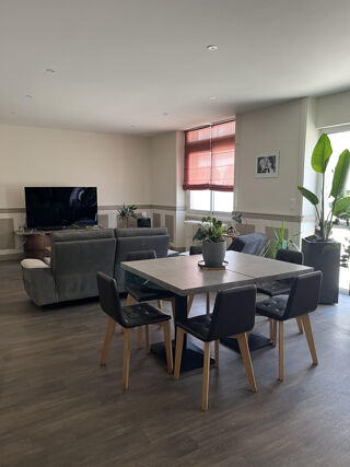  Maison � vendre 9 pi�ces 300 m�