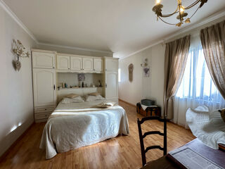  Maison à vendre 6 pièces 201 m²