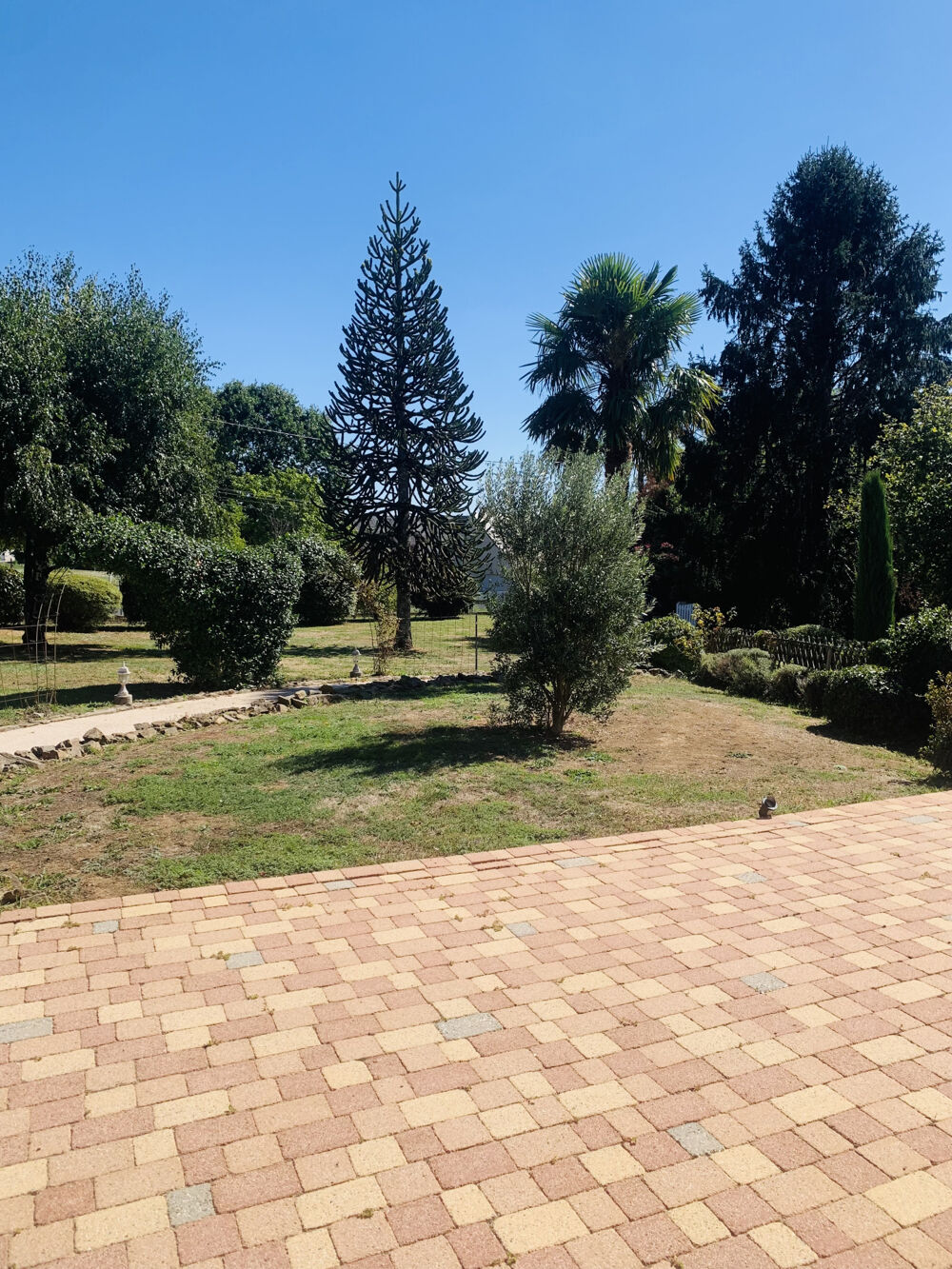 Vente Maison DONZENAC   MAISON RÉNOVÉE AVEC PISCINE, TERRAIN DE 2 000 M2 ET GARAGE DE 70 M2 Donzenac
