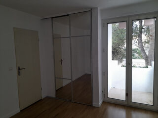  Appartement à louer 2 pièces 47 m²