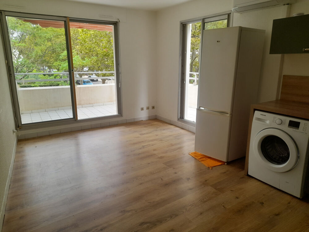 Location Appartement TYPE II A L'ANNEE La grande motte