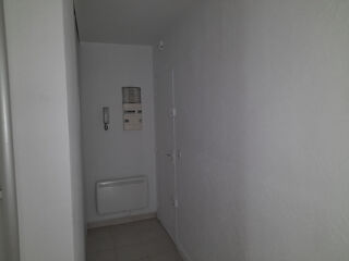  Appartement à louer 2 pièces 47 m²