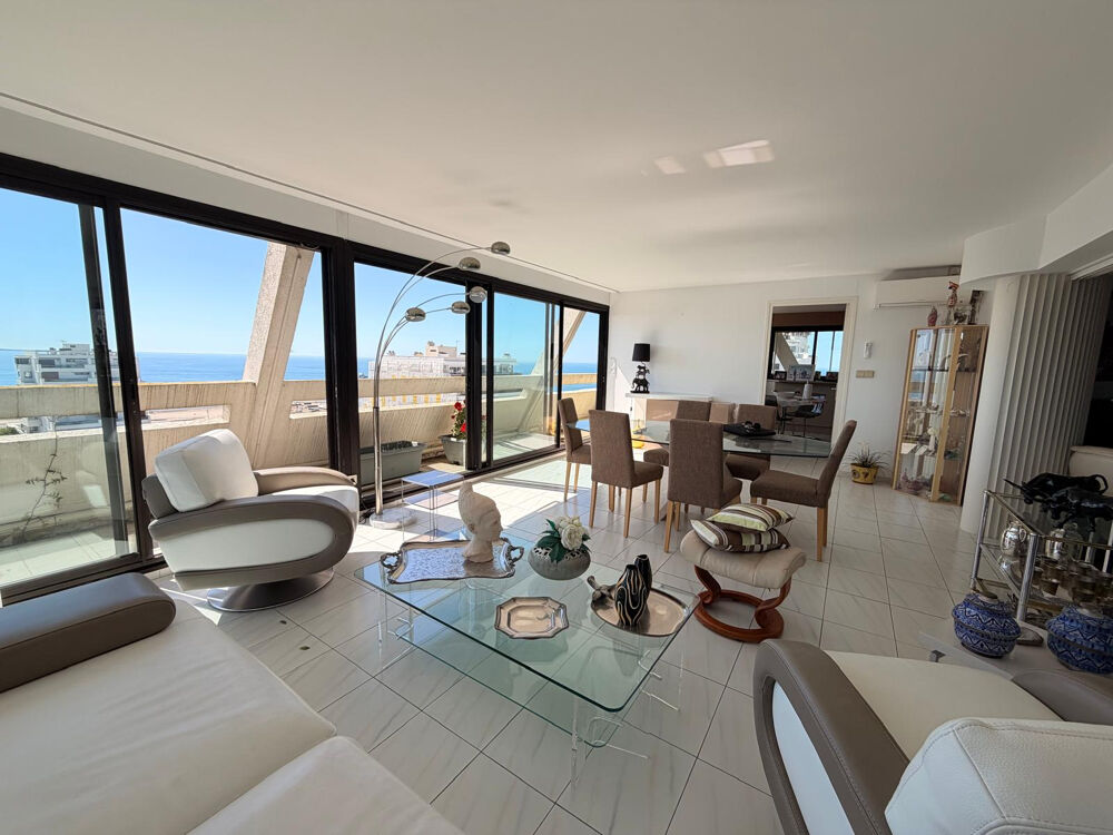 Vente Appartement Appartement T3 de 130m2 au 9ème et dernier étage avec parking et garage - CENTRE VILLE VUE MER LA GRANDE MOTTE La grande motte