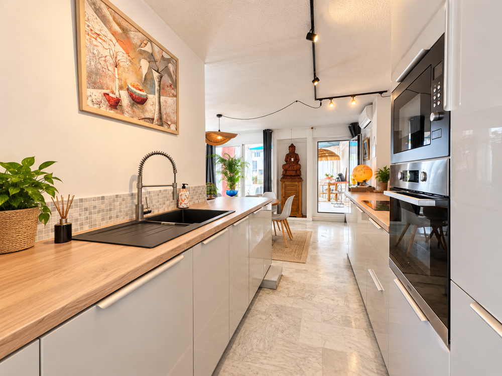 Vente Appartement T3 de 84.00m2 parfait état au 3ème étage - SECTEUR CENTRE-VILLE GRANDE-MOTTE La grande motte