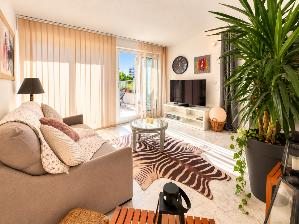 Vente Appartement T3 de 84.00m2 parfait état au 3ème étage - SECTEUR CENTRE-VILLE GRANDE-MOTTE La grande motte