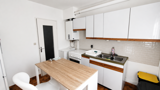  Appartement à louer 3 pièces 56 m²