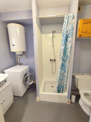  Appartement à louer 1 pièce 30 m²