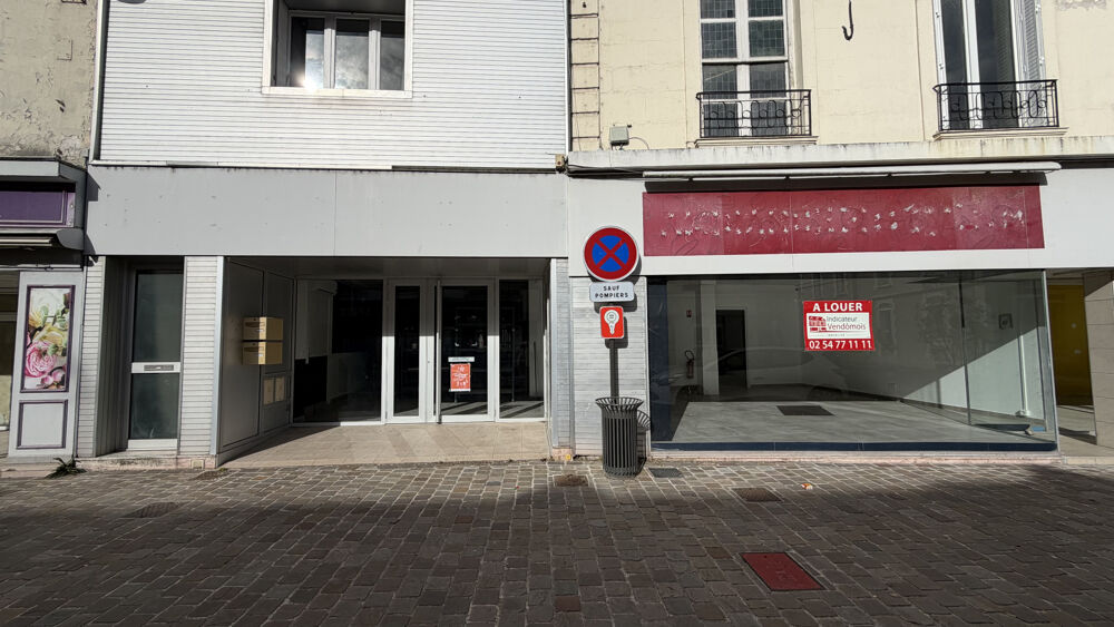   Faubourg Chartrain   Local commercial à louer 