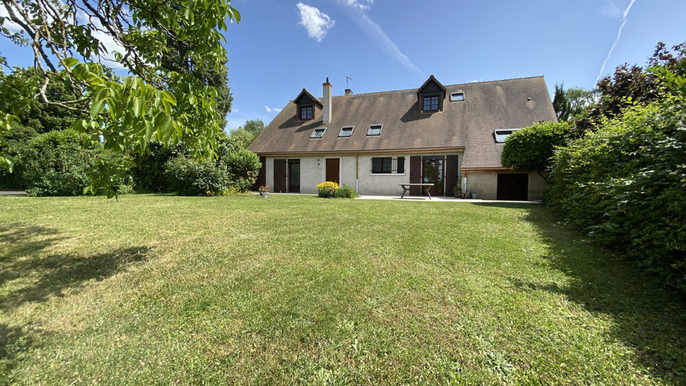 vente Maison - 7 pièce(s) - 203 m² Vendôme (41100)