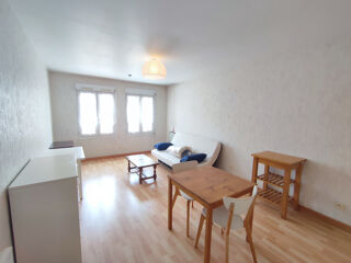  Appartement à louer 1 pièce 30 m²