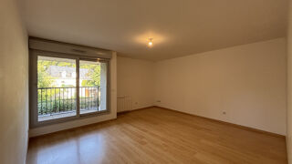  Appartement à louer 3 pièces 72 m²