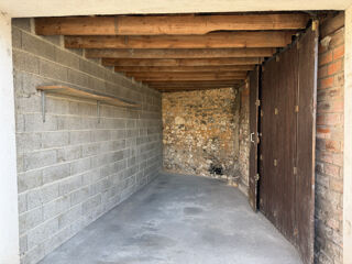  Parking / Garage � louer 90 m�