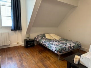  Appartement à louer 2 pièces 37 m²