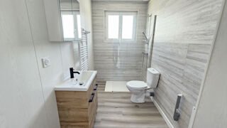  Appartement à louer 2 pièces 38 m²