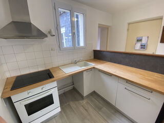  Appartement à louer 3 pièces 55 m²
