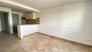  Appartement à louer 2 pièces 42 m²