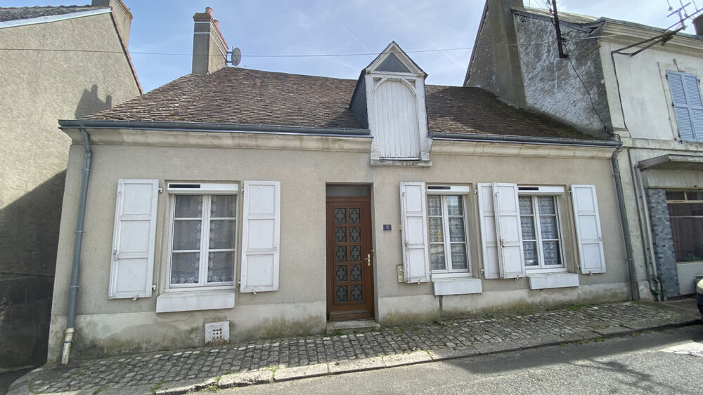 Maison 6 pièces 120 m² · à Aze · 120 m² · 136 900 €