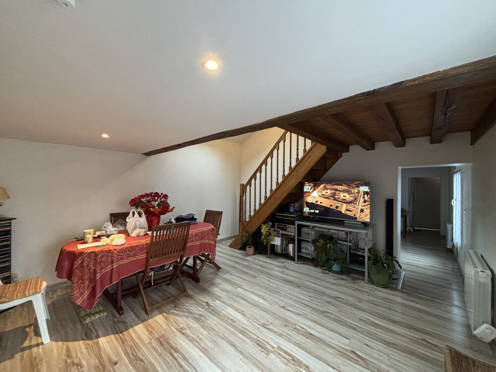 Location Appartement AZE Aze