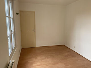  Appartement à louer 3 pièces 55 m²