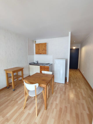  Appartement à louer 1 pièce 30 m²