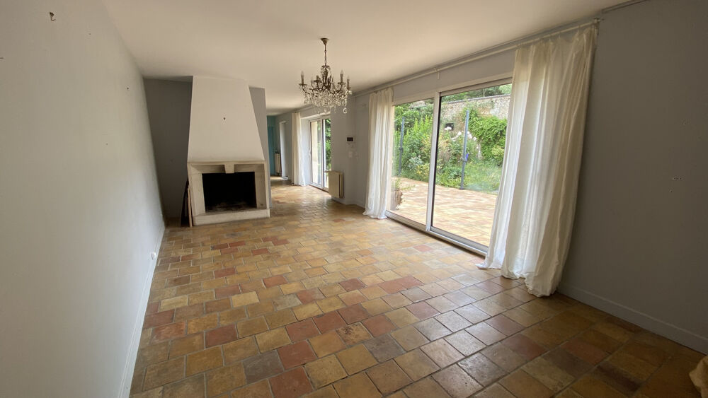 Maison de centre-ville, 256 m2