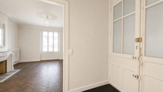  Appartement à louer 2 pièces 53 m²