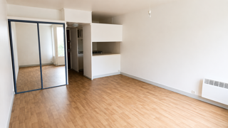  Appartement à louer 1 pièce 26 m²