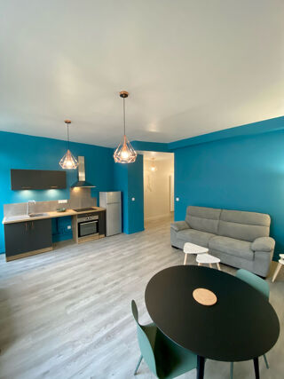  Appartement à louer 2 pièces 44 m²