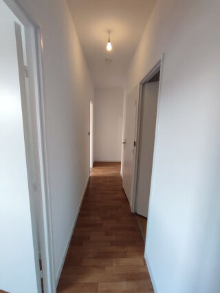  Appartement à louer 3 pièces 70 m²