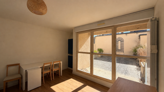  Appartement à louer 1 pièce 24 m²