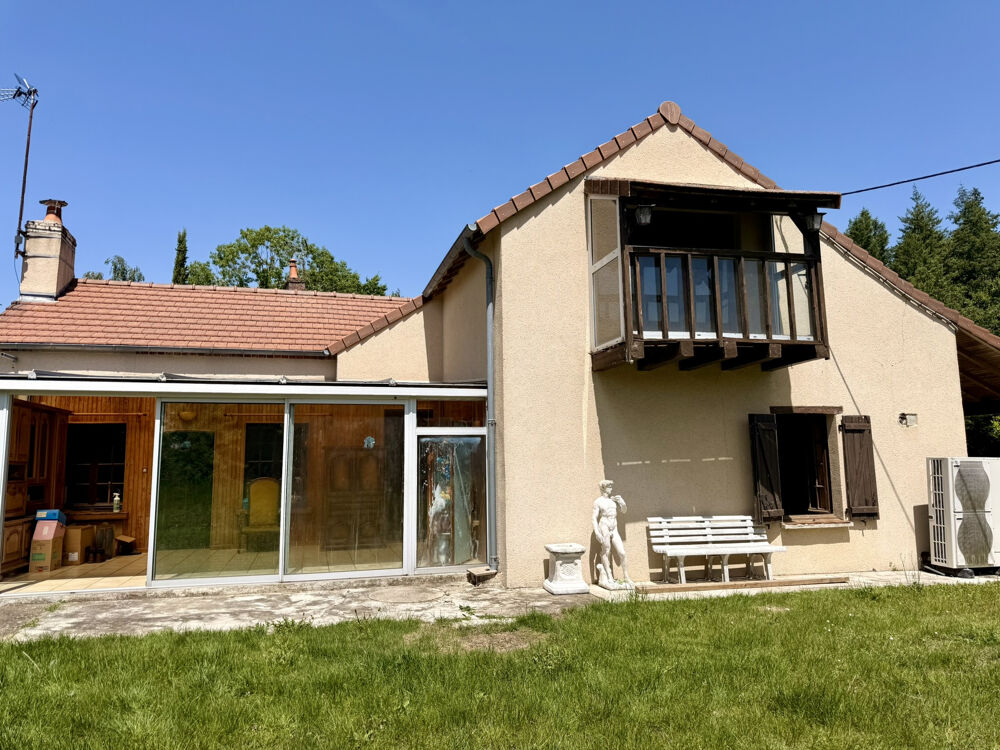 SECTEUR CALME EN LISIÈRE DE FORÊT - MAISON FAMILIALE A 10 MIN DE CLOYES