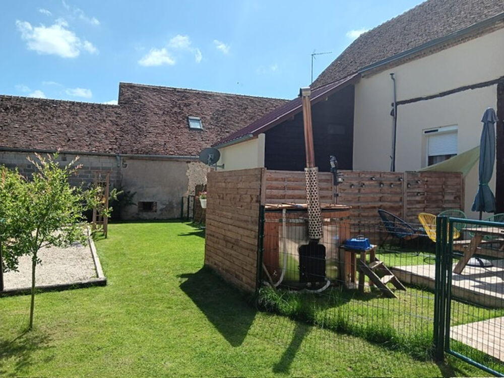 ENSEMBLE IMMOBILIER DE DEUX HABITATIONS AVEC DÉPENDANCE - ENTRE CLOYES ET CHÂTEAUDUN