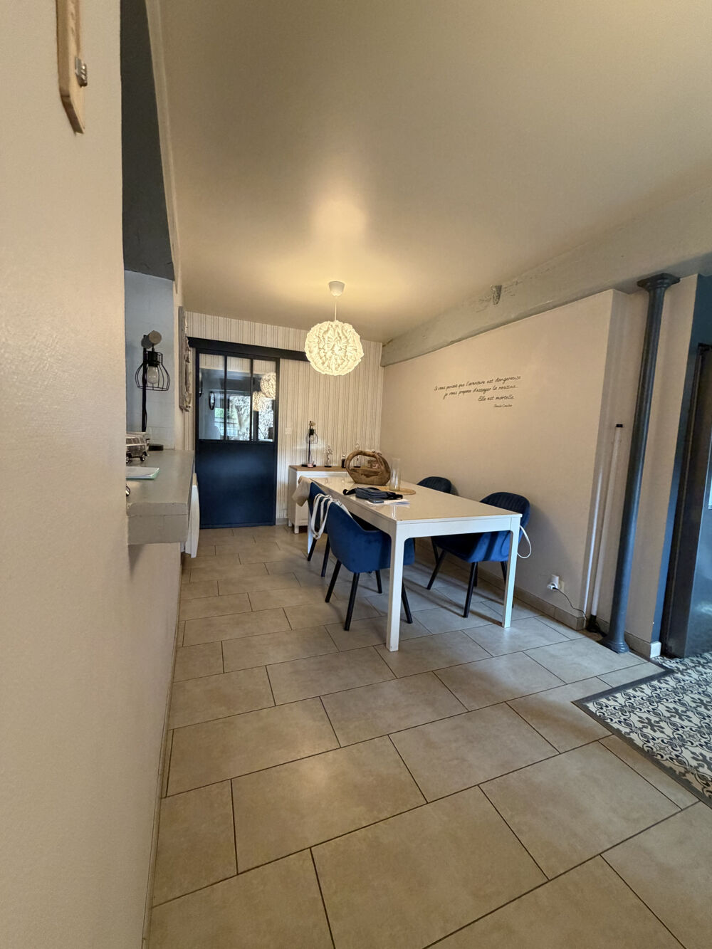 Vente Maison CHARMANTE MAISON SPACIEUSE AVEC TERRASSE COUVERTE, CUISINE D'ÉTÉ ET GRAND JARDIN AU CŒUR DE MONTIGNY-LE-GANNEL Cloyes les trois rivieres