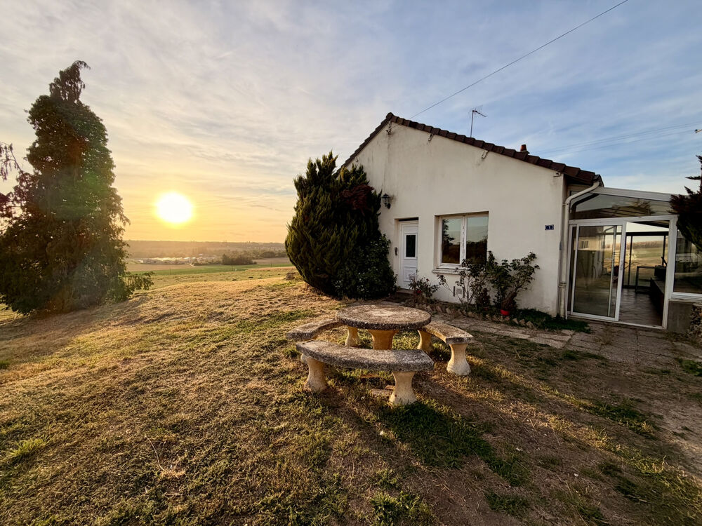Vente Maison SECTEUR CALME, PLAIN-PIED ET VUE SUR LA VALLÉE : MAISON AVEC DÉPENDANCES SUR VASTE TERRAIN - 12 MIN CLOYES LES Moree