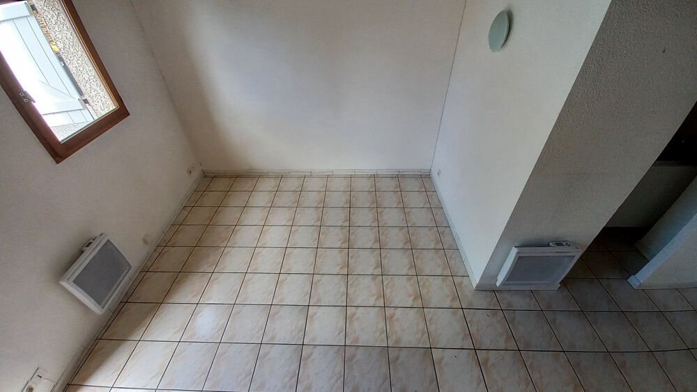 31270 CUGNAUX: Loue T2