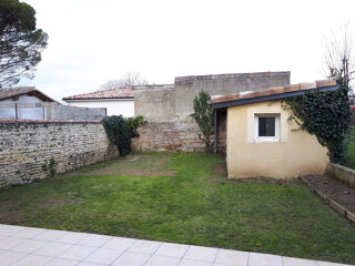  Maison à louer 6 pièces 136 m²