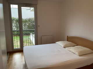 Appartement à louer 3 pièces 73 m²