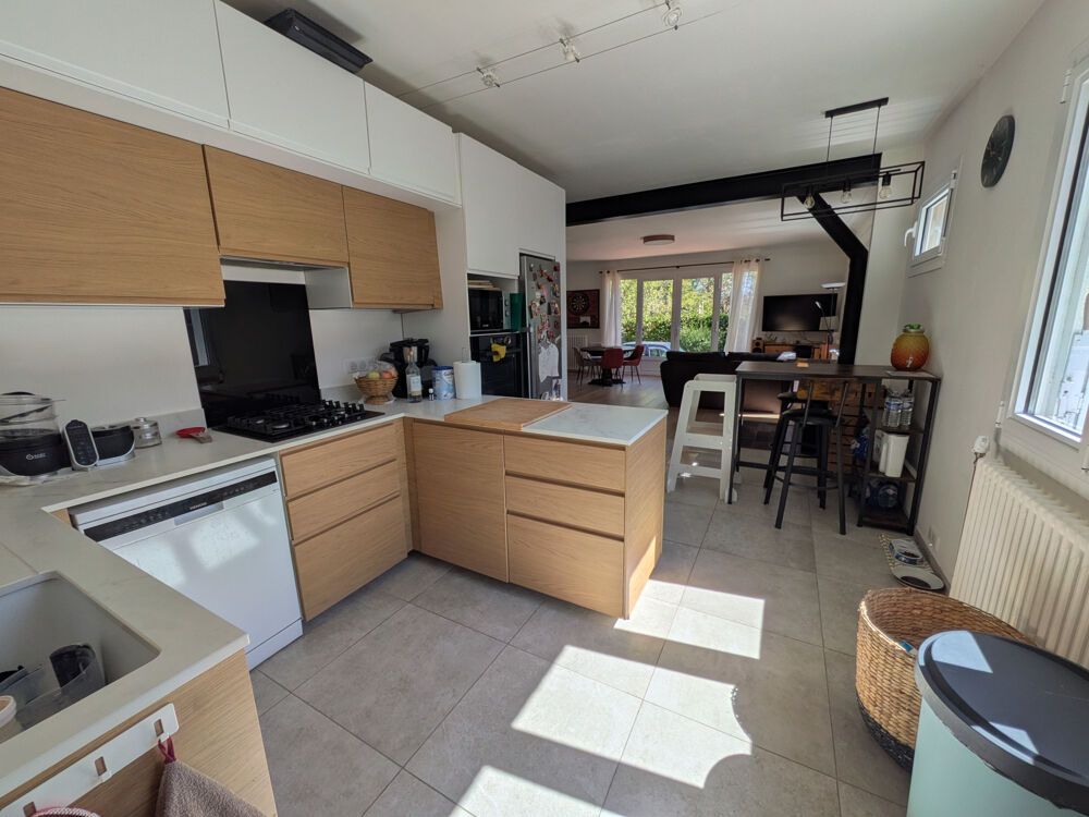 Vente Maison maison plain pied rénovée sur 1100m2 de parcelle Roques