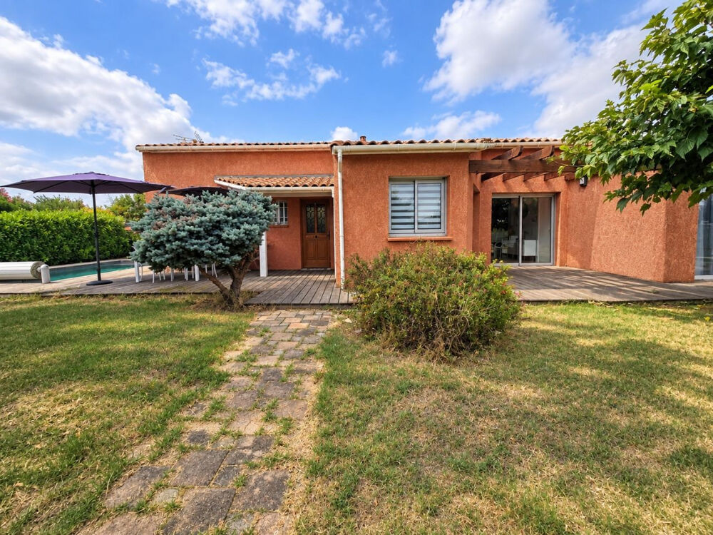 Maison individuelle T4 de plain pied avec piscine et garage